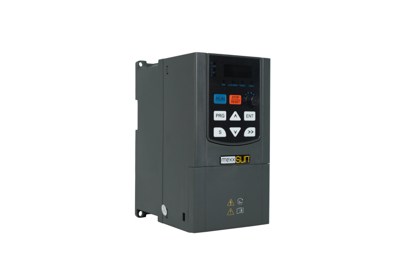 5,5Hp (4 kW) Solar Pompa Sürücüsü (Trifaze) 5,5Hp (4 kW) Solar Pompa Sürücüsü (Trifaze)